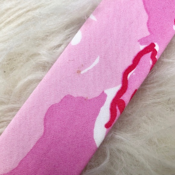 Lilly Pulitzer Pink Floral Men’s Neck Tie *SOLD* - Picture 7 of 7
